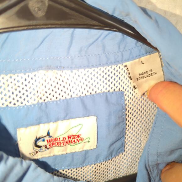 World Wide Sportsman Large Shirt Men Blue Fishing Vented Nylon Outdoor Pockets - Picture 2 of 4